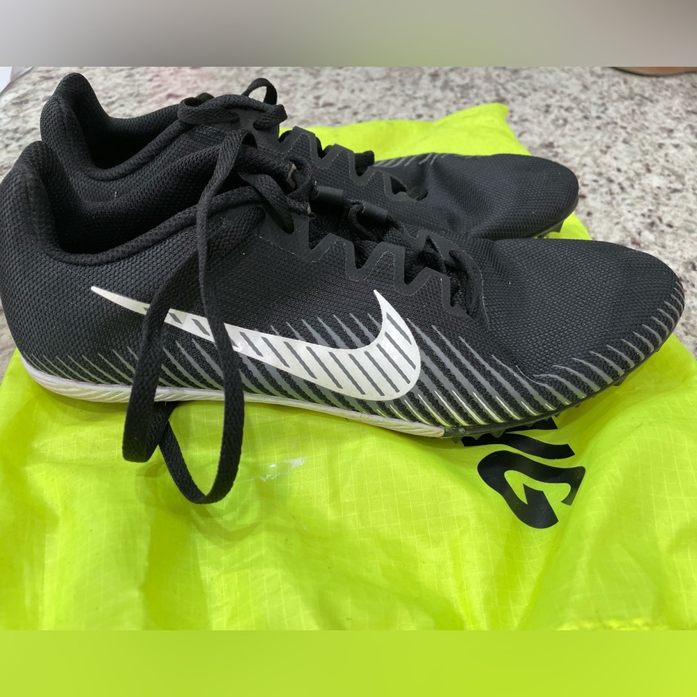 NIKe Zoom Rival M Size 8 Track Cleats